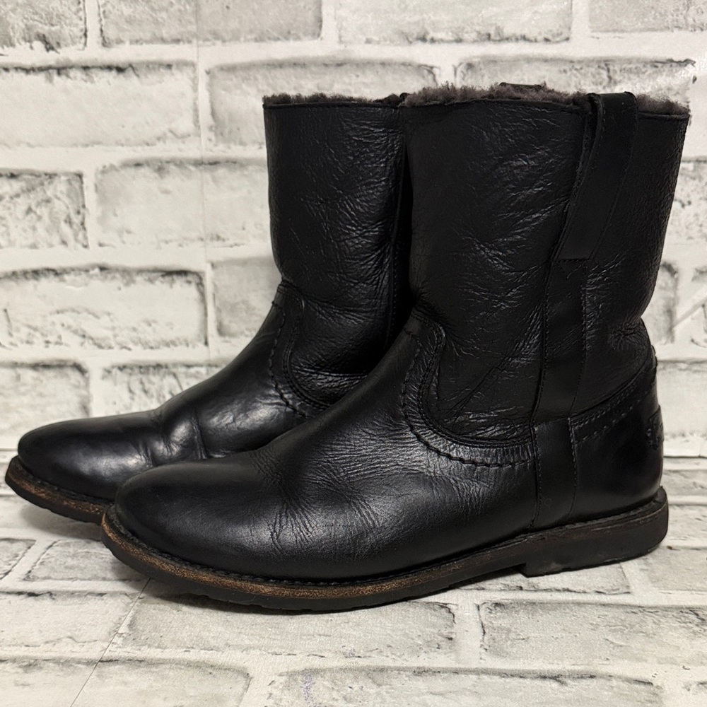 Frye Women’s Ankle Leather Boots, Black, Shearling-Size 8